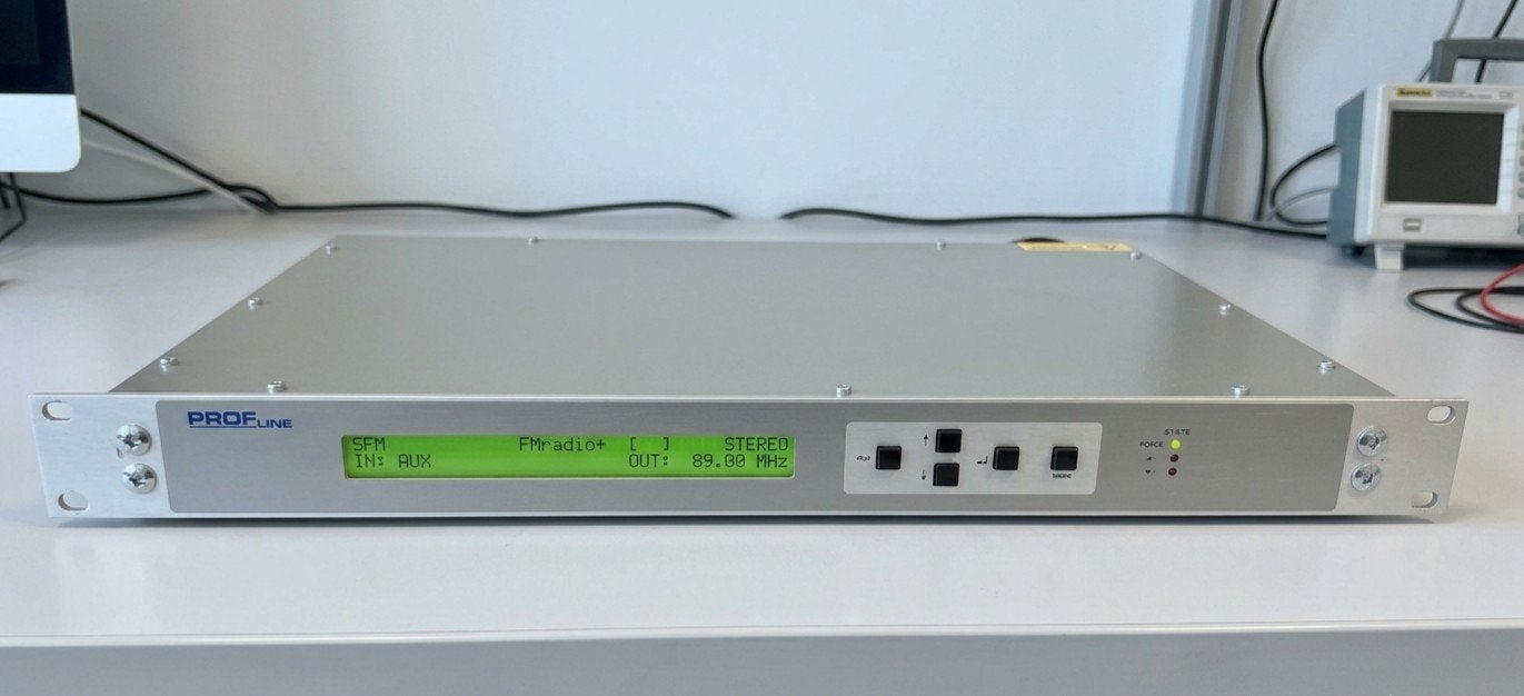 Profline PLL FM sturing zender (stereo/mpx), Ophalen of Verzenden, Zo goed als nieuw, Zender