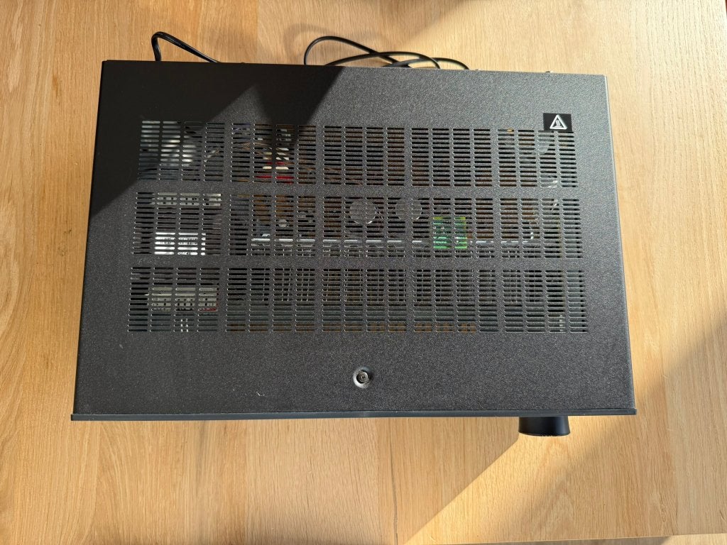 Yamaha R-S202D DAB+ Bluetooth versterker / receiver (Zwart), Yamaha, Ophalen of Verzenden, Zo goed als nieuw, 60 tot 120 watt