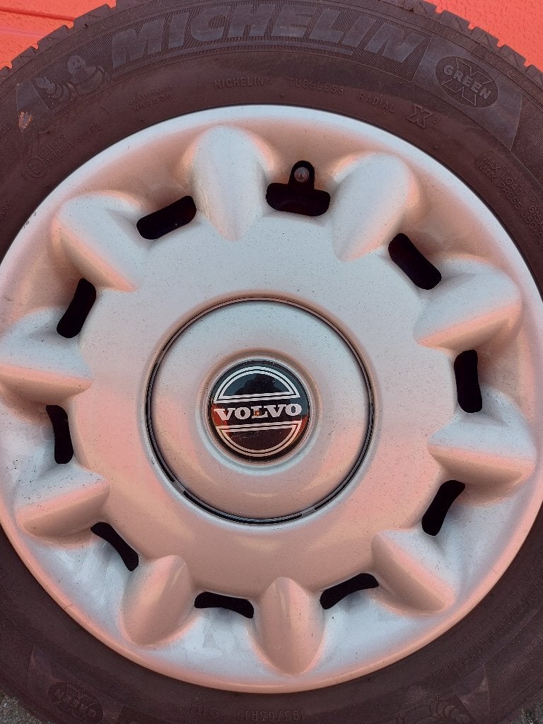 wieldoppen volvo 940, Ophalen, Gebruikt