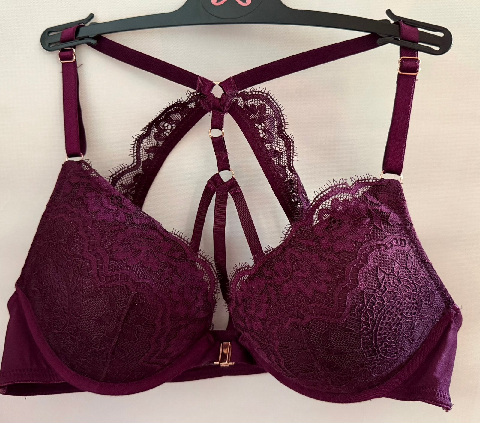 Hunkemöller paarse bh maat 70C, Ophalen of Verzenden, Paars, BH