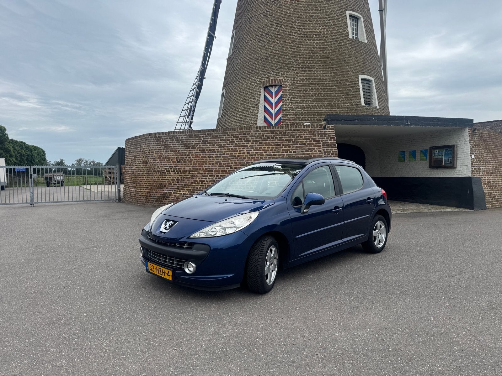 Zeer nette Peugeot 207, Voorwielaandrijving, 1145 kg, Blauw, Origineel Nederlands