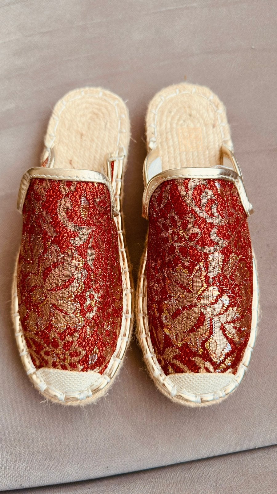 espadrilles maat 37, Ophalen of Verzenden, Zo goed als nieuw, Espadrilles of Moccasins, Rood