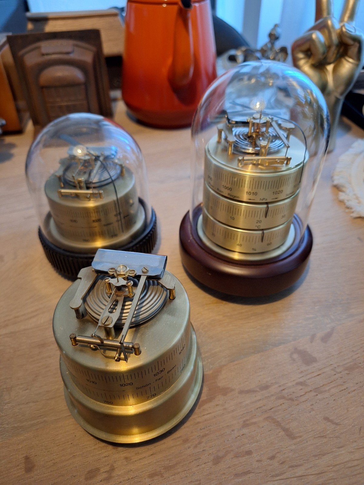 Antieke Barometer in Glazen Stolp - Messing, Ophalen, Zo goed als nieuw, Barometer