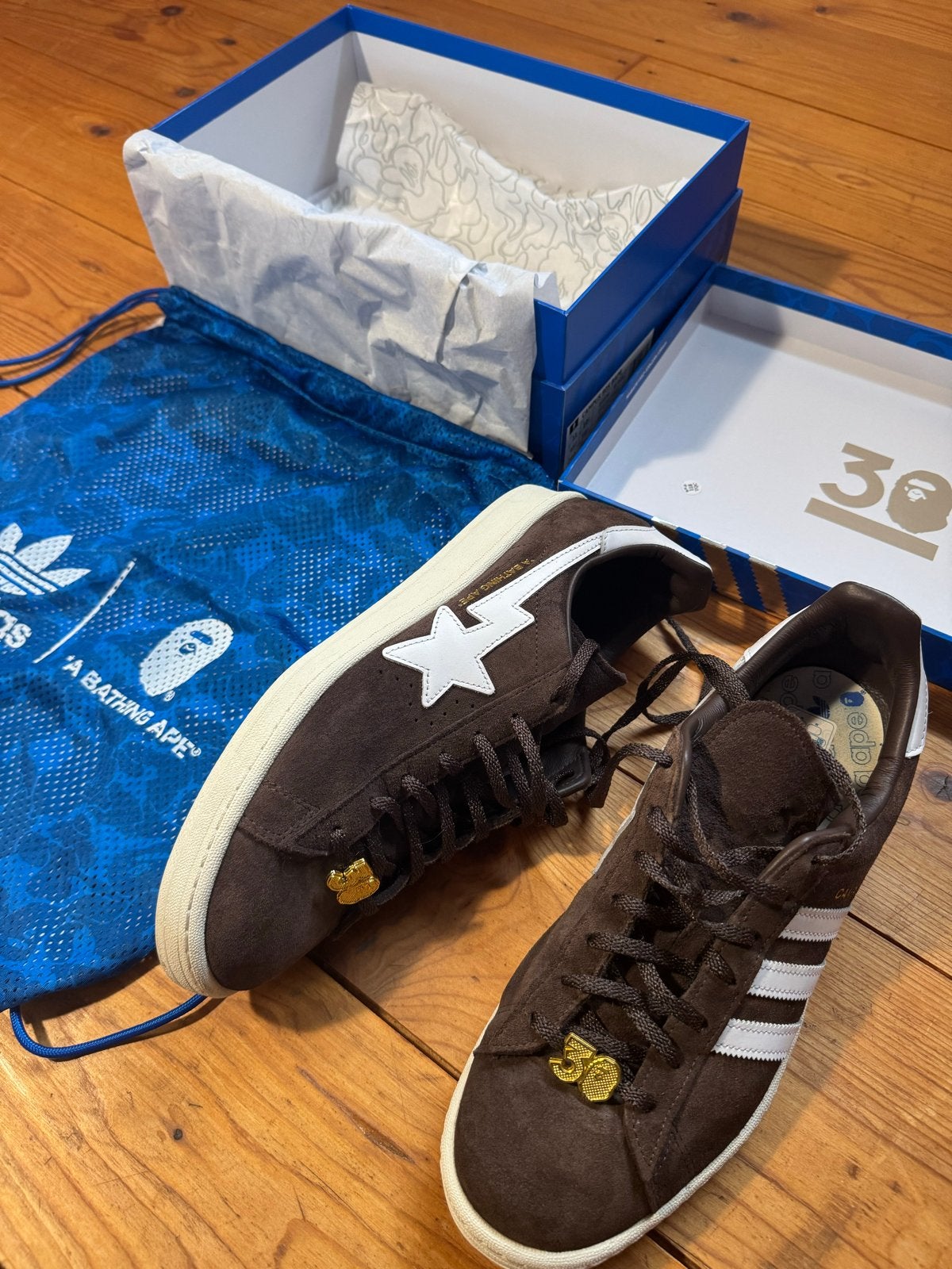 Adidas x Bape Campus 80s Brown - Maat 45 1/3, Bruin, Ophalen of Verzenden, Sneakers of Gympen, Zo goed als nieuw