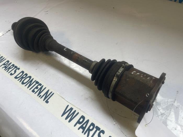 Aandrijfas links-voor van een Volkswagen Passat, Gebruikt, -, -, -