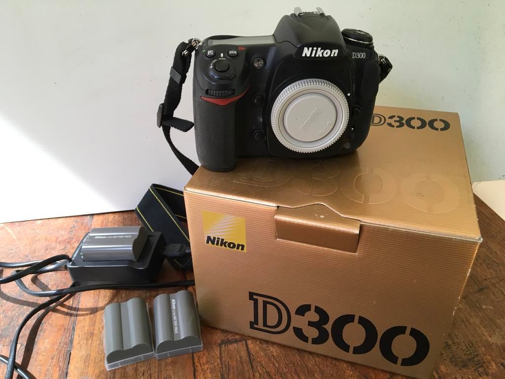 Nikon D300 Spiegelreflexcamera met accessoires, Audio, Tv en Foto, Fotocamera's Digitaal, Ophalen of Verzenden, Gebruikt, Spiegelreflex