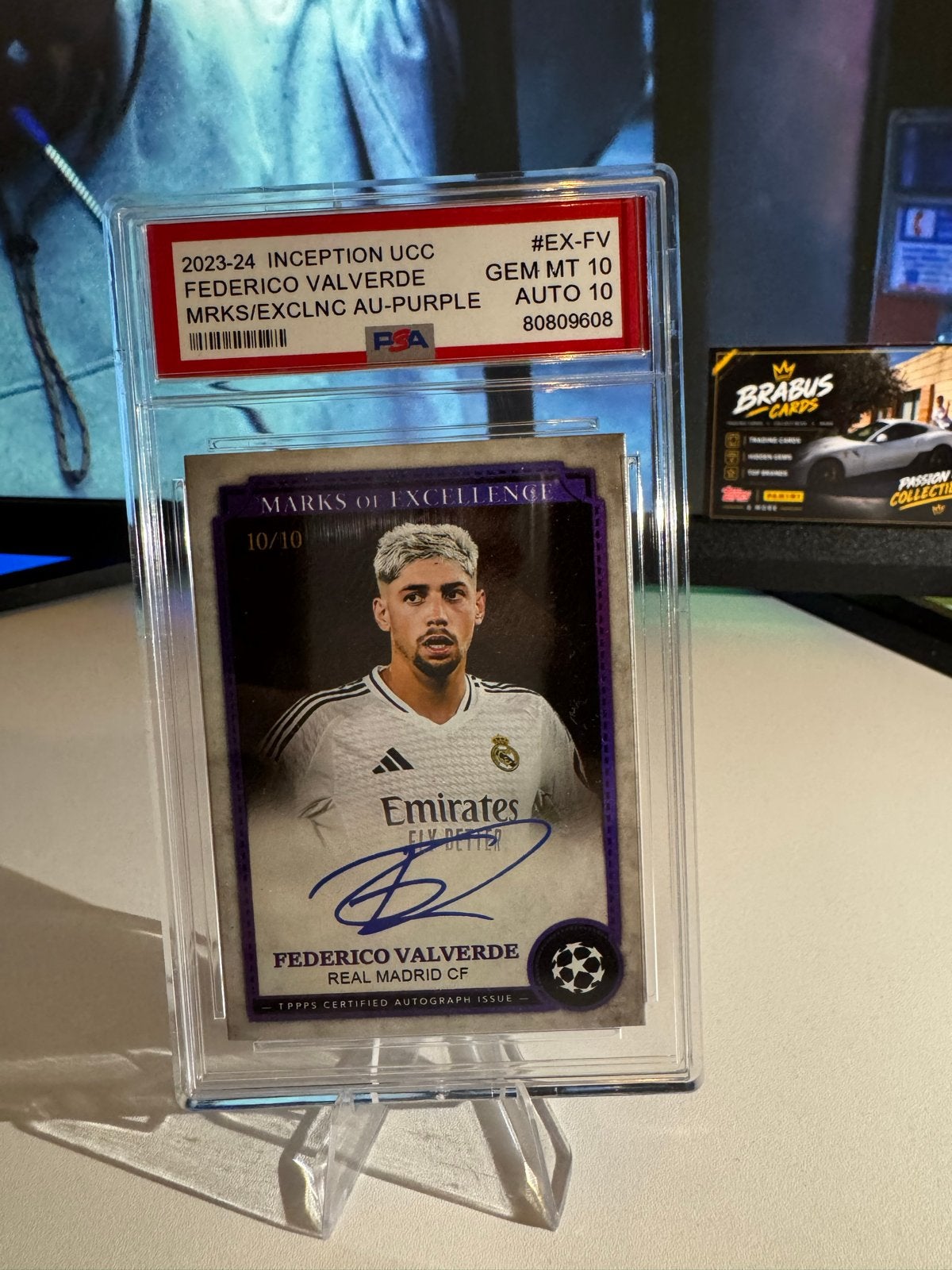 Valverde Topps Inception UCC Auto /10 PSA 10 - Real Madrid, Ophalen of Verzenden, Nieuw, Buitenlandse clubs, Spelerskaart