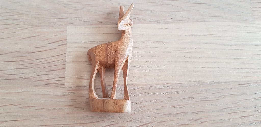 Houtgesneden antilope  , Ophalen of Verzenden, Zo goed als nieuw, Dier