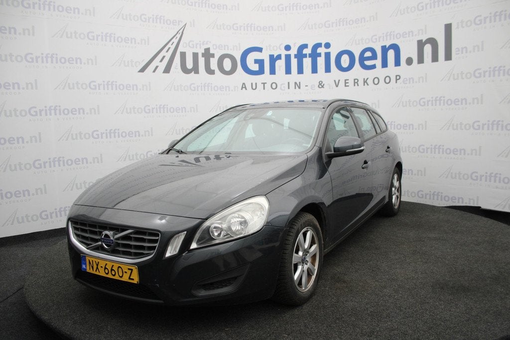 Volvo V60 2.0 D3 1e eigenaar met schuifdak (bj 2013), Auto's, Volvo, Voorwielaandrijving, Euro 5, 136 pk, Gebruikt