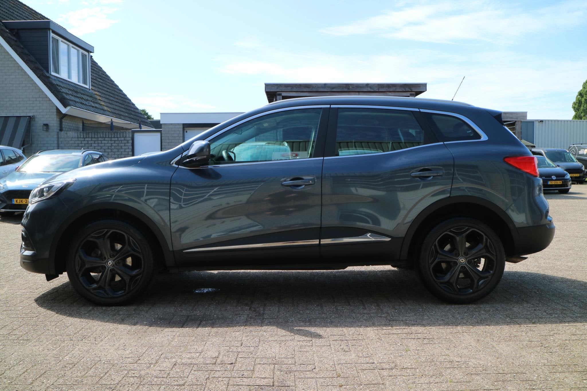 Renault Kadjar 1.3 TCe Zen | Automaat! | Navi | Carplay |, Auto's, Kadjar, Gebruikt, 4 cilinders, 715 kg