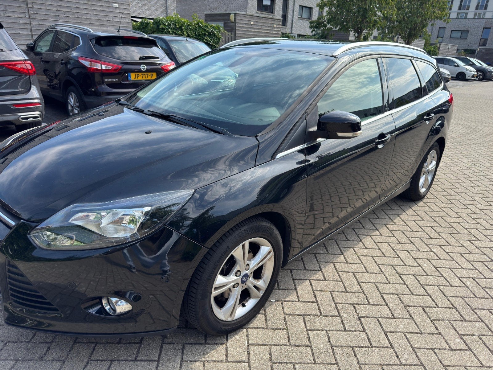 Ford Focus 1.0 Ecoboost 92KW Wagon 2012 Zwart, Auto's, Ford, 125 pk, Zwart, Handgeschakeld, 1216 kg