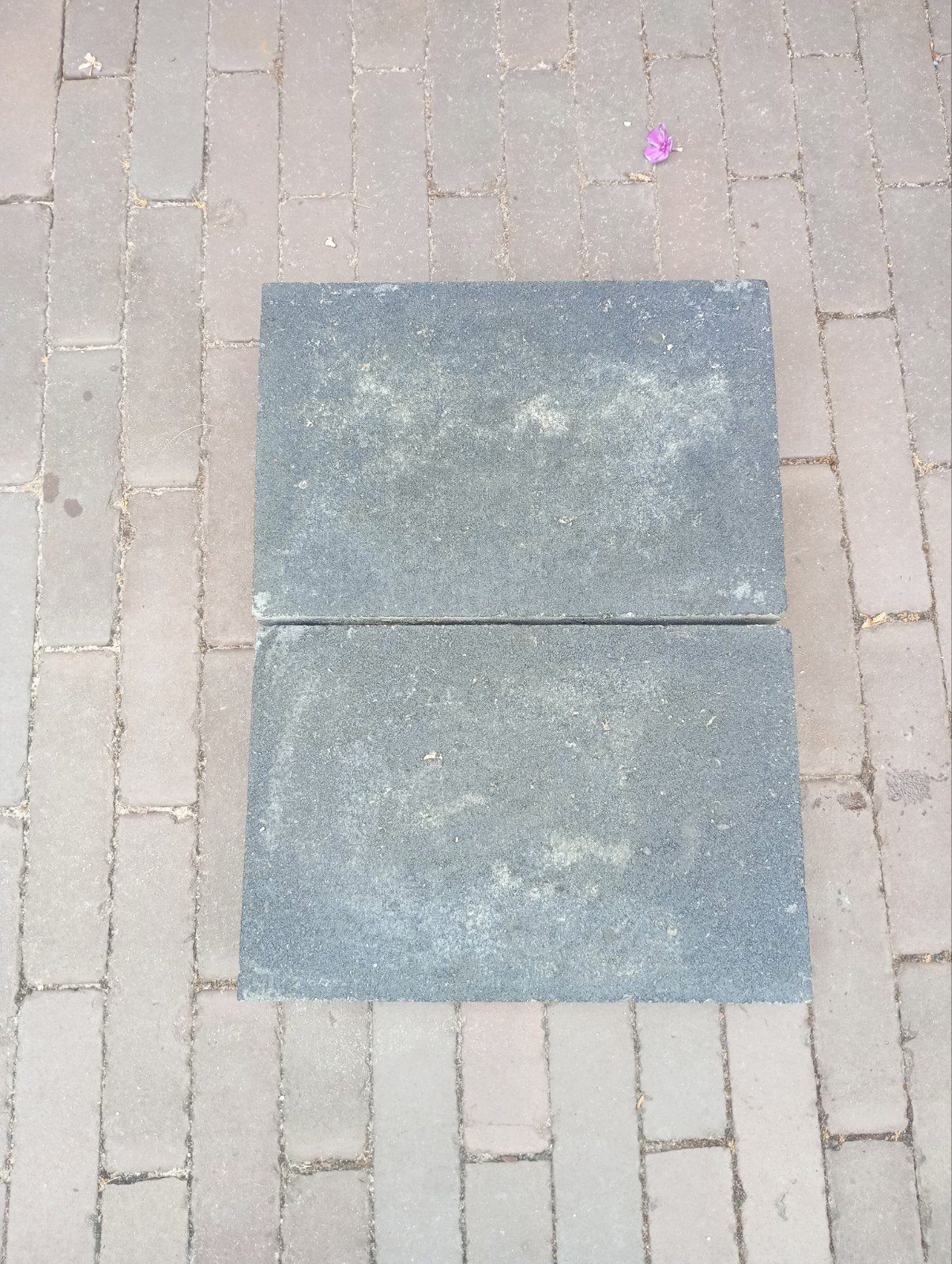 GRATIS terrastegels antraciet 20 x 30, Ophalen, Gebruikt, 5 tot 10 m², Beton
