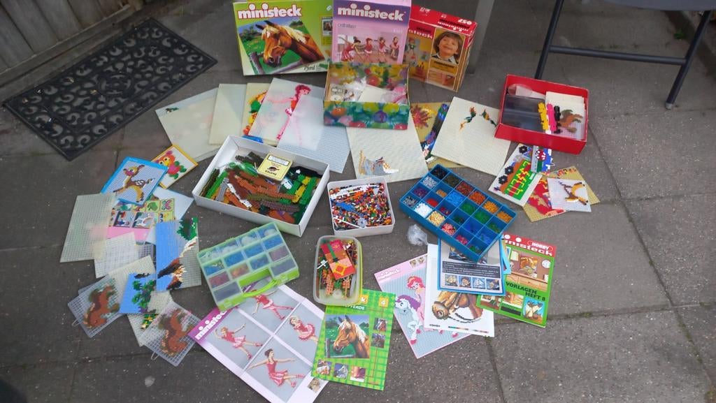 Grote partij Ministeck voor urenlang creatief plezier, Hobby en Vrije tijd, Ministeck, Ophalen of Verzenden, Gebruikt