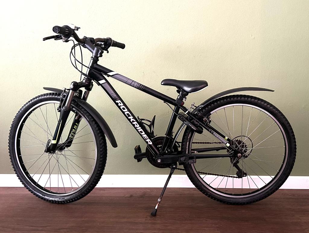 Mountainbike Rockrider ST500 met accessoires in nieuwstaat!, Ophalen, Zo goed als nieuw