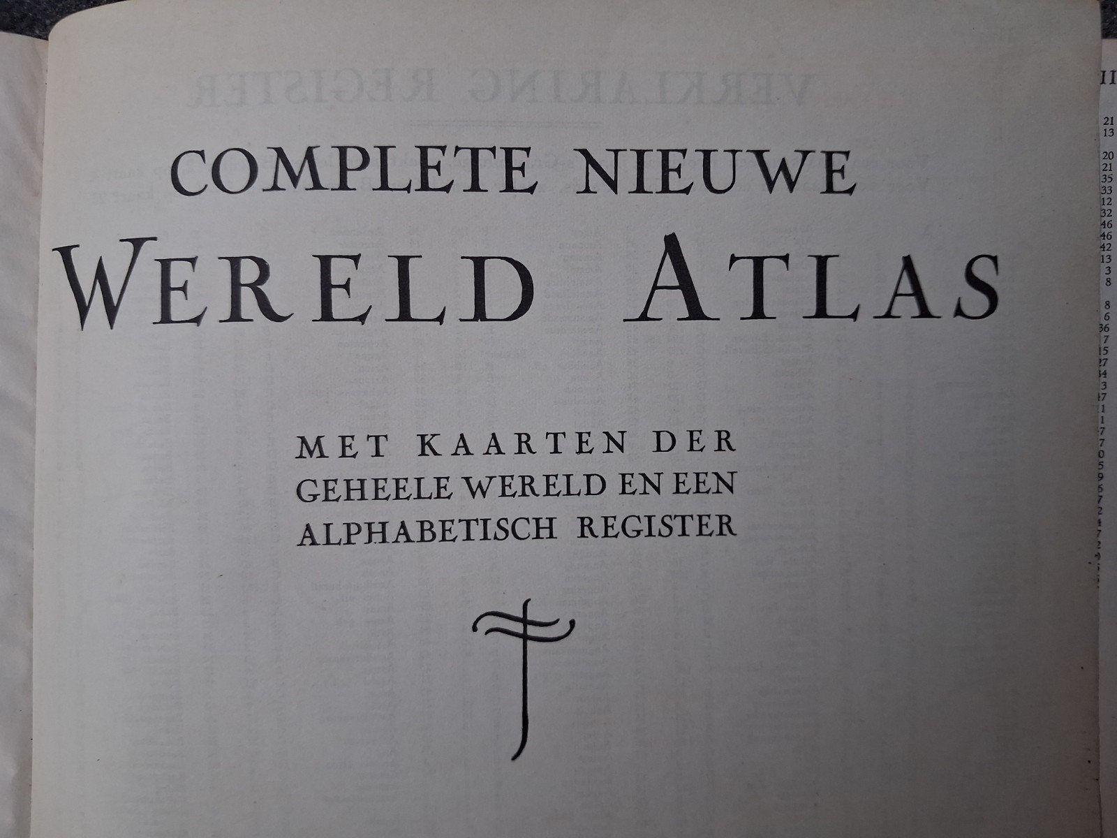 R. Bos' Schoolatlas van Nederland en zijn Overzeese Gewesten, Gelezen, Bosatlas, Ophalen of Verzenden, 1800 tot 2000
