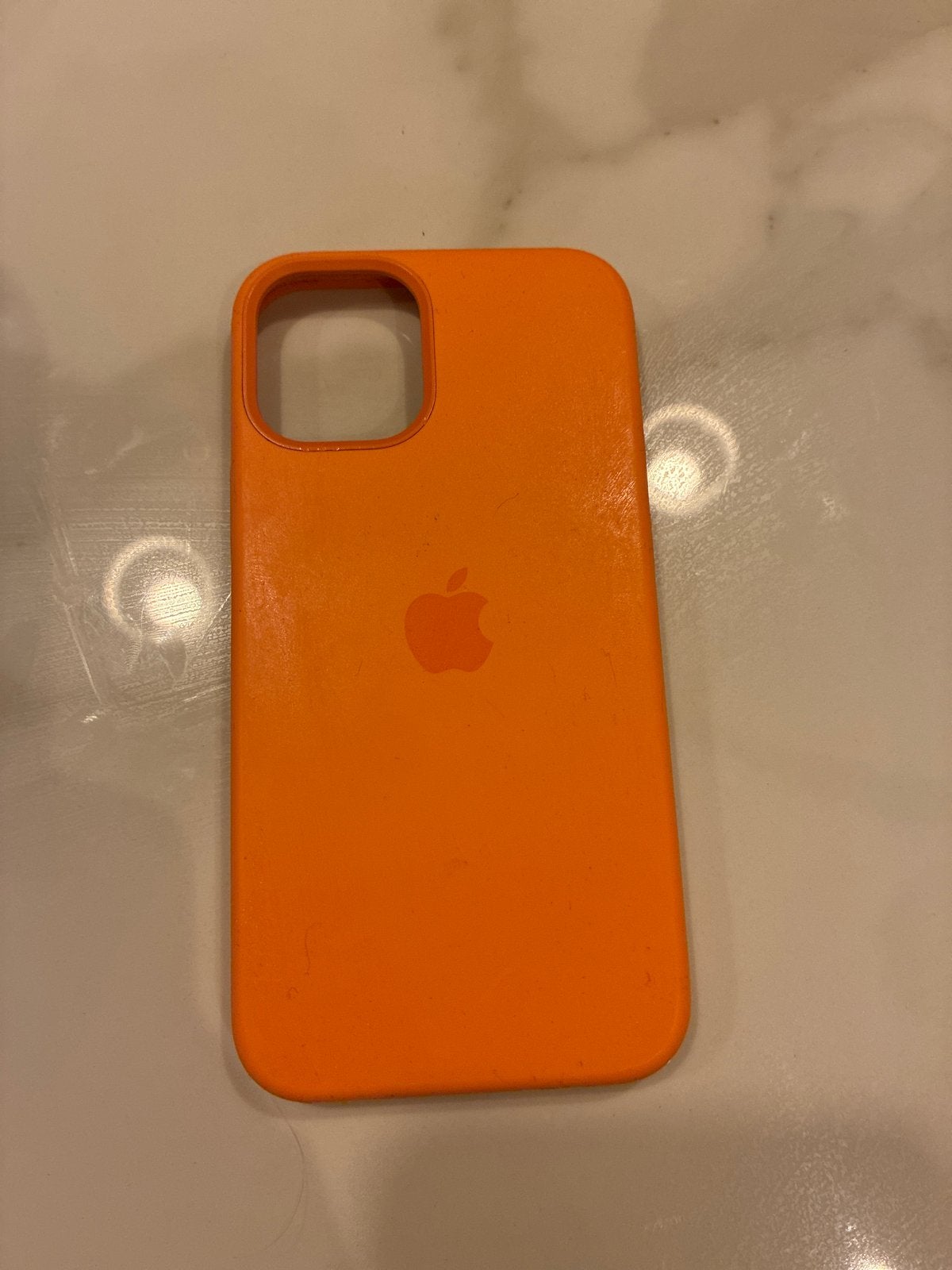 Apple iPhone 12 mini hoesje met MagSafe - Oranje, Telecommunicatie, Gebruikt, MagSafe, Oranje, Hoesje of Tasje