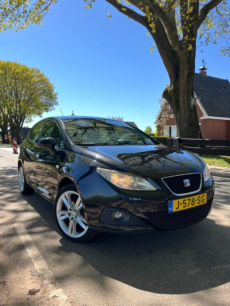 Seat IBIZA / 5 deurs, Auto's, Seat, Particulier, Benzine, MPV, Geïmporteerd, Zwart, Ophalen