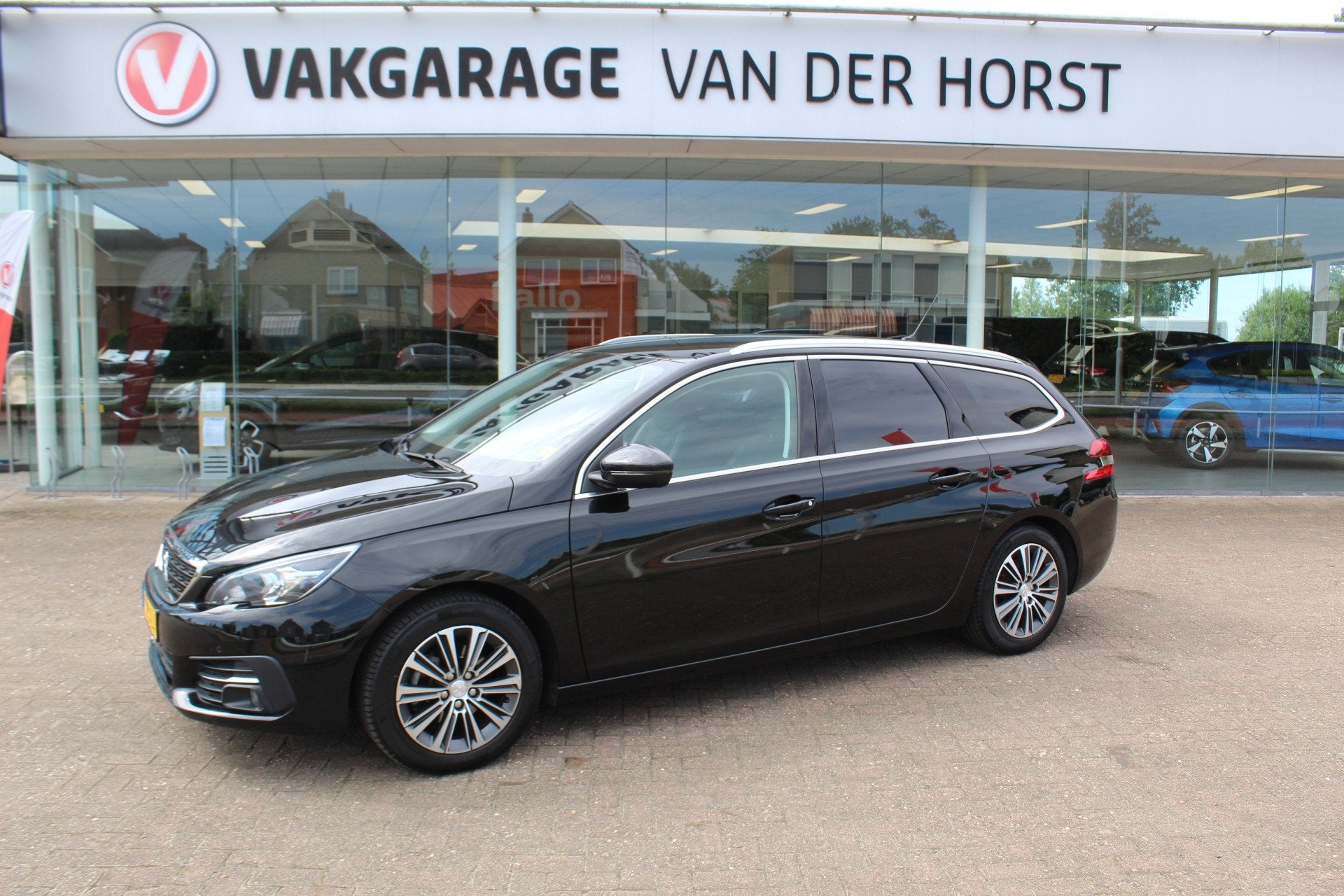 Peugeot 308 SW 1.2 Turbo 131 PK Blue Lease Allure Erg nette, Auto's, Voorwielaandrijving, Stof, Gebruikt, 1199 cc