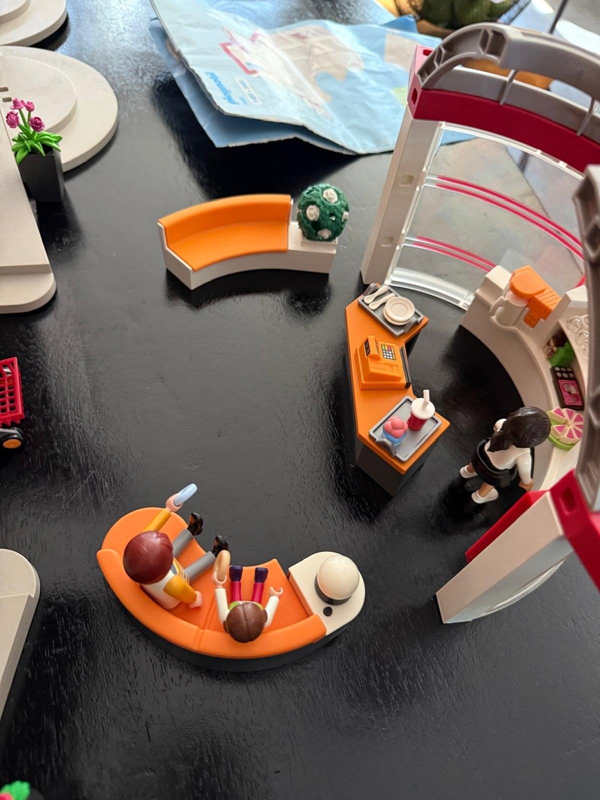 Playmobil - Groot ingericht winkelcentrum + uitbreiding, Ophalen of Verzenden, Zo goed als nieuw