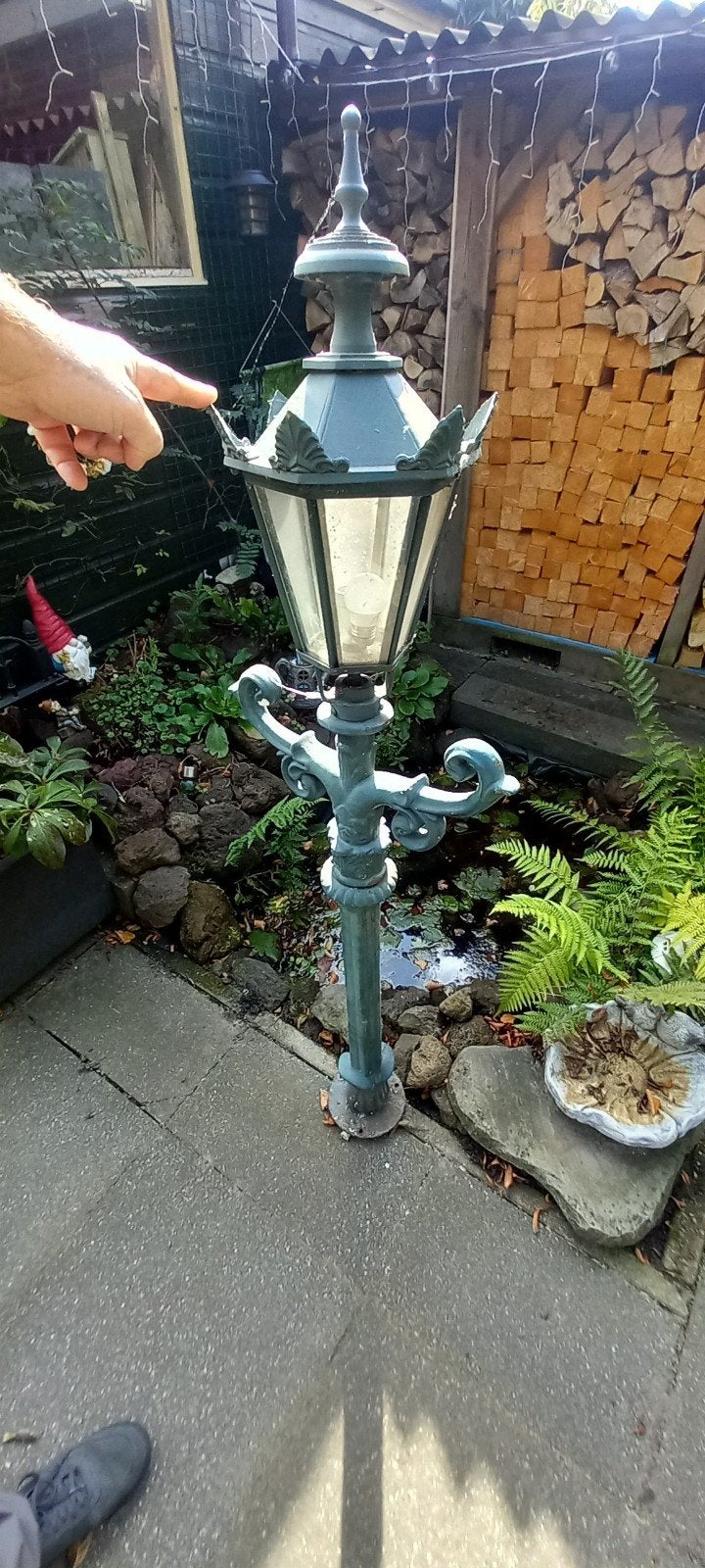 Gietijzeren lantaarn 143 hoog, Ophalen, Gebruikt, Staande lamp, Netvoeding