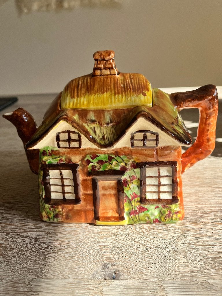 Vintage teepot, Antiek en Kunst, Antiek | Porselein, Ophalen of Verzenden