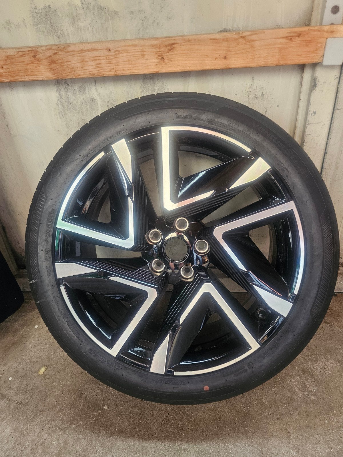 Nieuwe Nissan Juke velgen met Hankook banden 225/45R19, 19 inch, Banden en Velgen, Nieuw, Ophalen of Verzenden