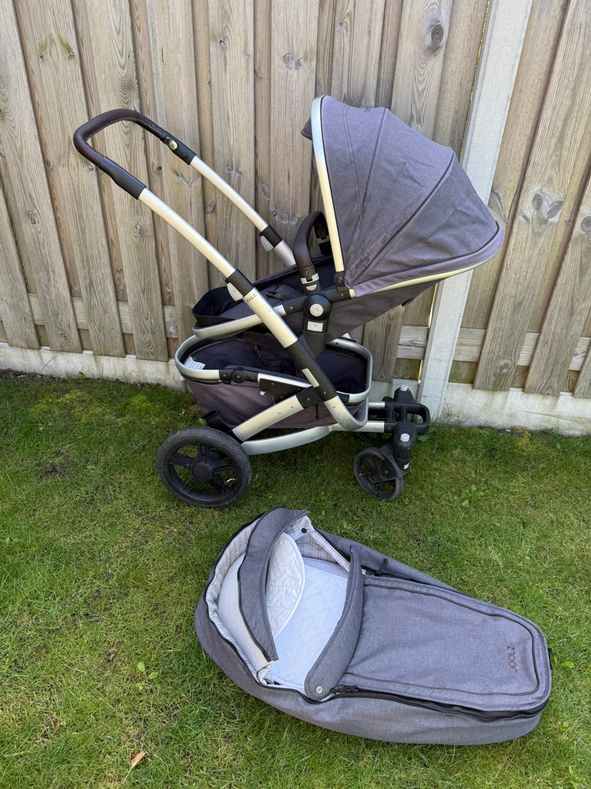 Joolz Geo Kinderwagen denim, Kinderen en Baby's, Gebruikt, Verstelbare duwstang, Ophalen, Kinderwagen
