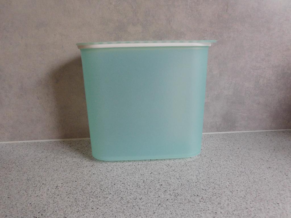 Tupperware Quadro Blokbus 1,25 Ltr. Turquoise, Ophalen of Verzenden, Zo goed als nieuw, Overige typen