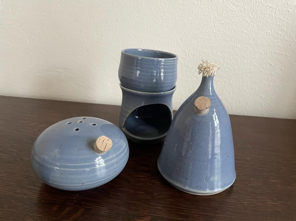 2 stuks olielamp + diffuser Joop Frohwein keramiek, Ophalen of Verzenden