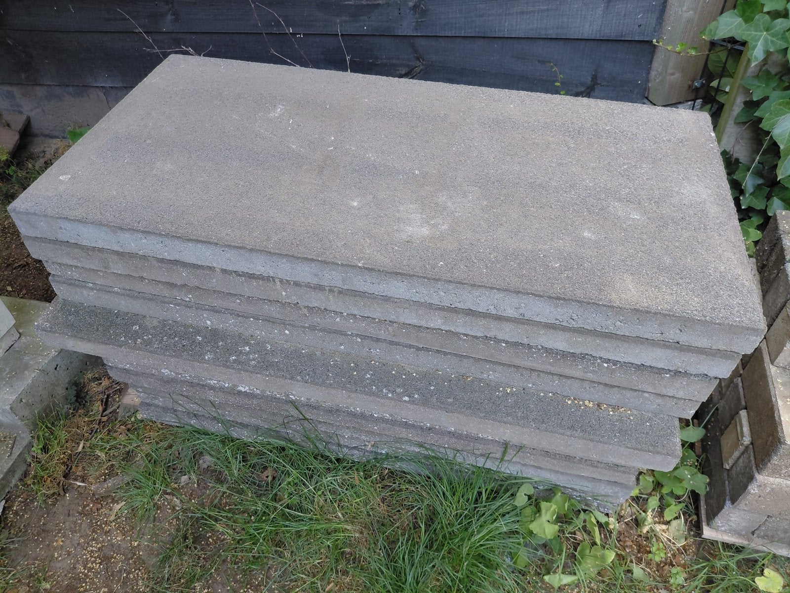 Te koop tegels, Ophalen of Verzenden, Zo goed als nieuw, Beton, Terrastegels