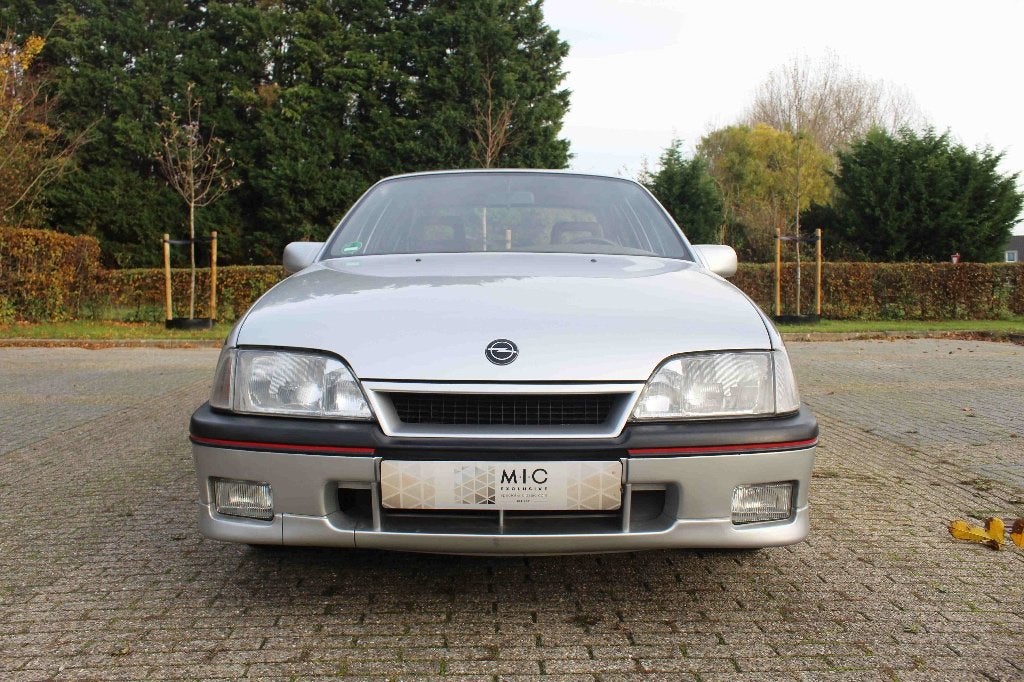 Zeldzaam icoon! |Opel Omega 3.0i 3000 | 1987 | MRB vrij!, foto 10