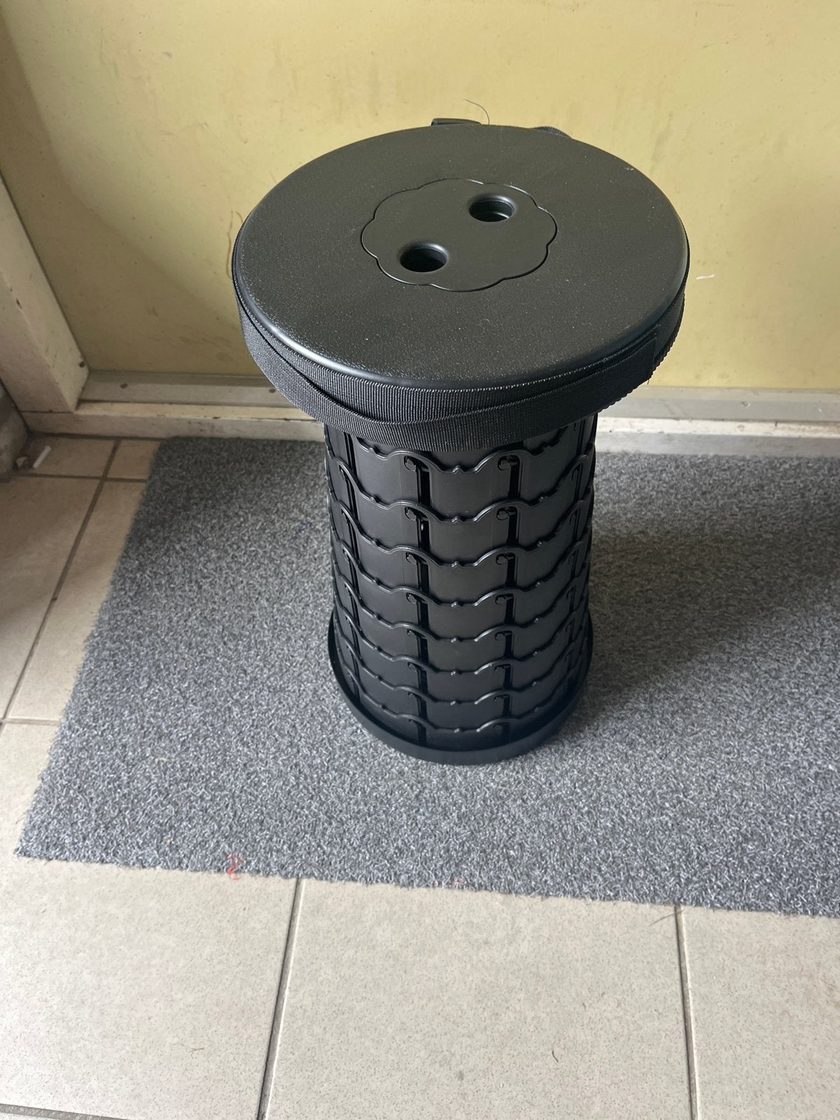 Opvouwbaar krukje - Draagbaar en in hoogte verstelbaar, Ophalen, In hoogte verstelbaar, Nieuw, Kunststof