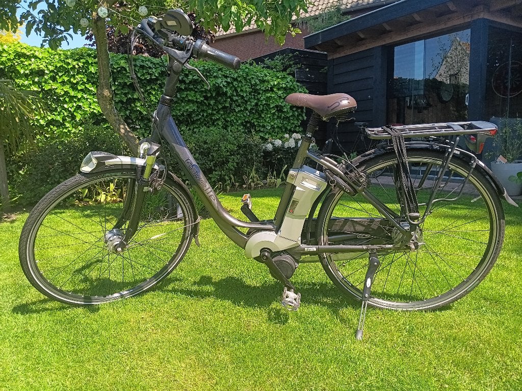 Electrische Gazelle damesfiets, Ophalen, Gebruikt, 47 tot 51 cm, 50 km per accu of meer