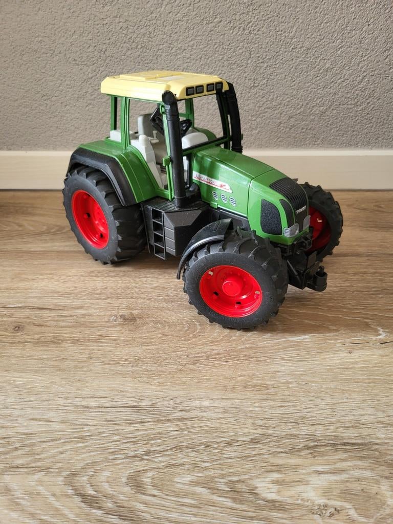 Bruder Fendt Favorit 936 Tractor (Zonder Fronthydrauliek), Ophalen of Verzenden