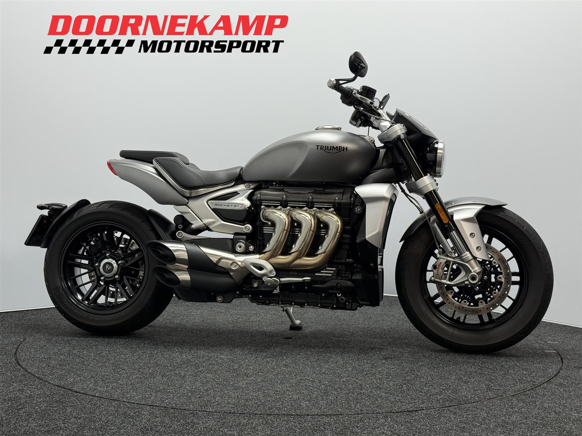 Triumph ROCKET 3 R (bj 2023), Motoren, Chopper, Meer dan 35 kW, Doornekamp Motorsport, Handgeschakeld