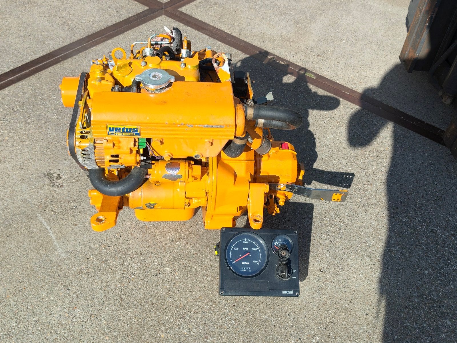 Vetus M2C5A 405A +TMC40M, Ophalen, 10 tot 30 pk, Gebruikt, Binnenboordmotor