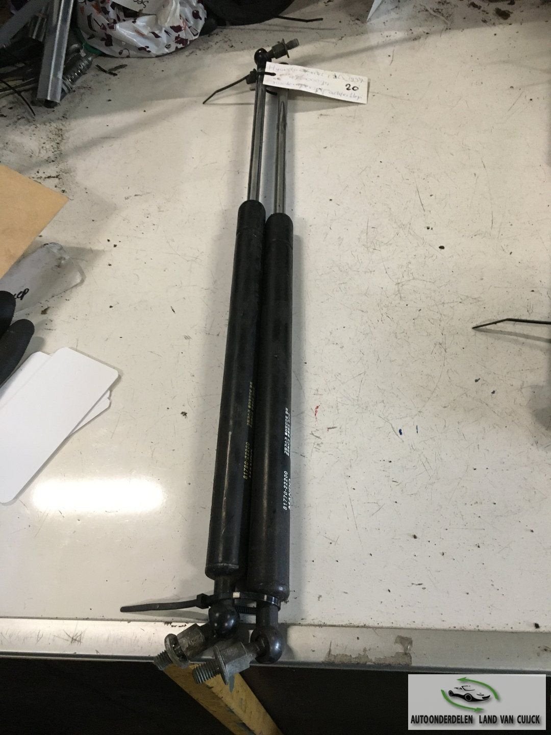 Hyundai Excel 1997 Gasveren set achterklep, Gebruikt, -, -, Ophalen of Verzenden