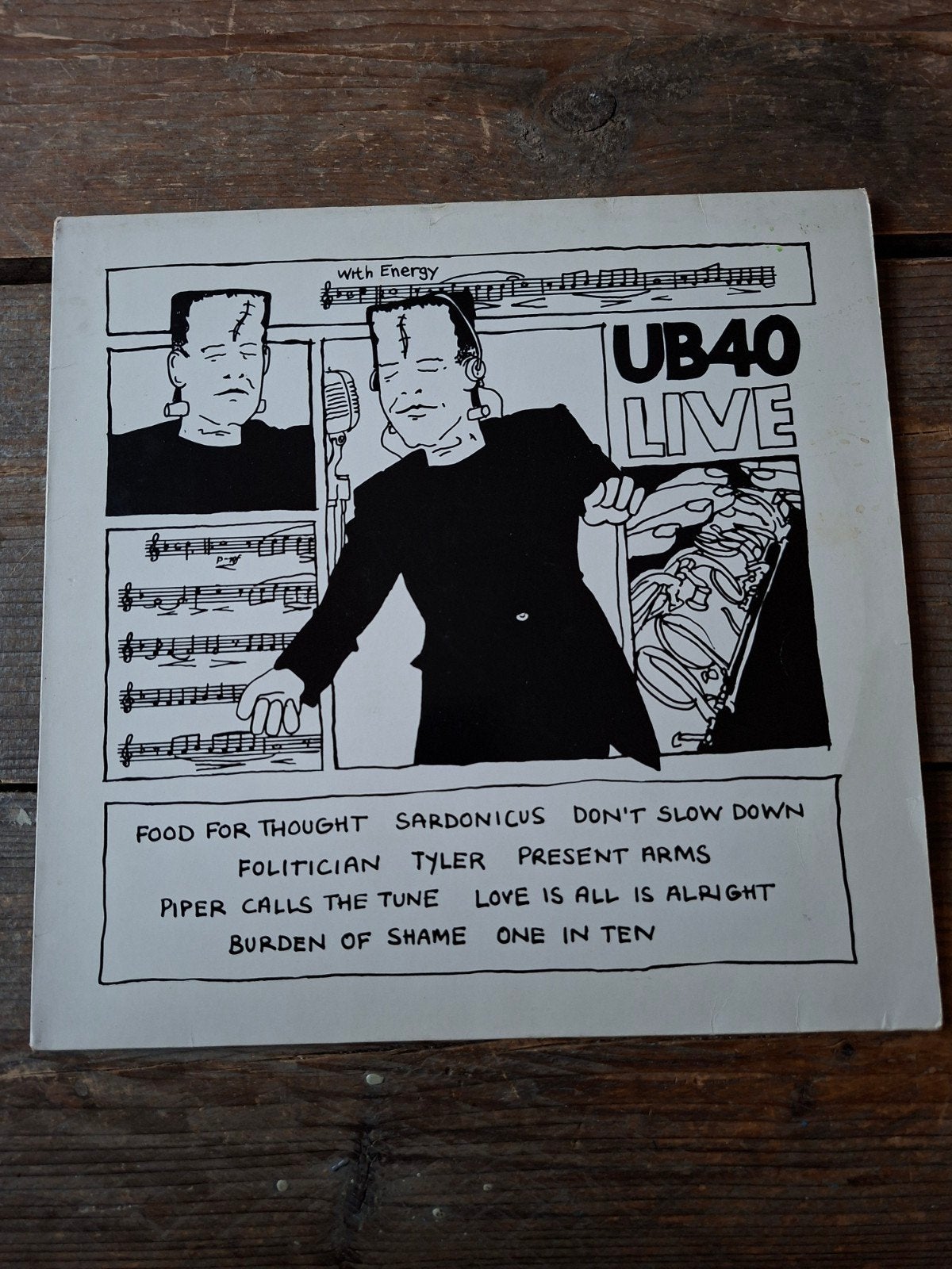 UB40 - Live (Vinyl LP, 1982), LP, Gebruikt, Pop, Originele persing