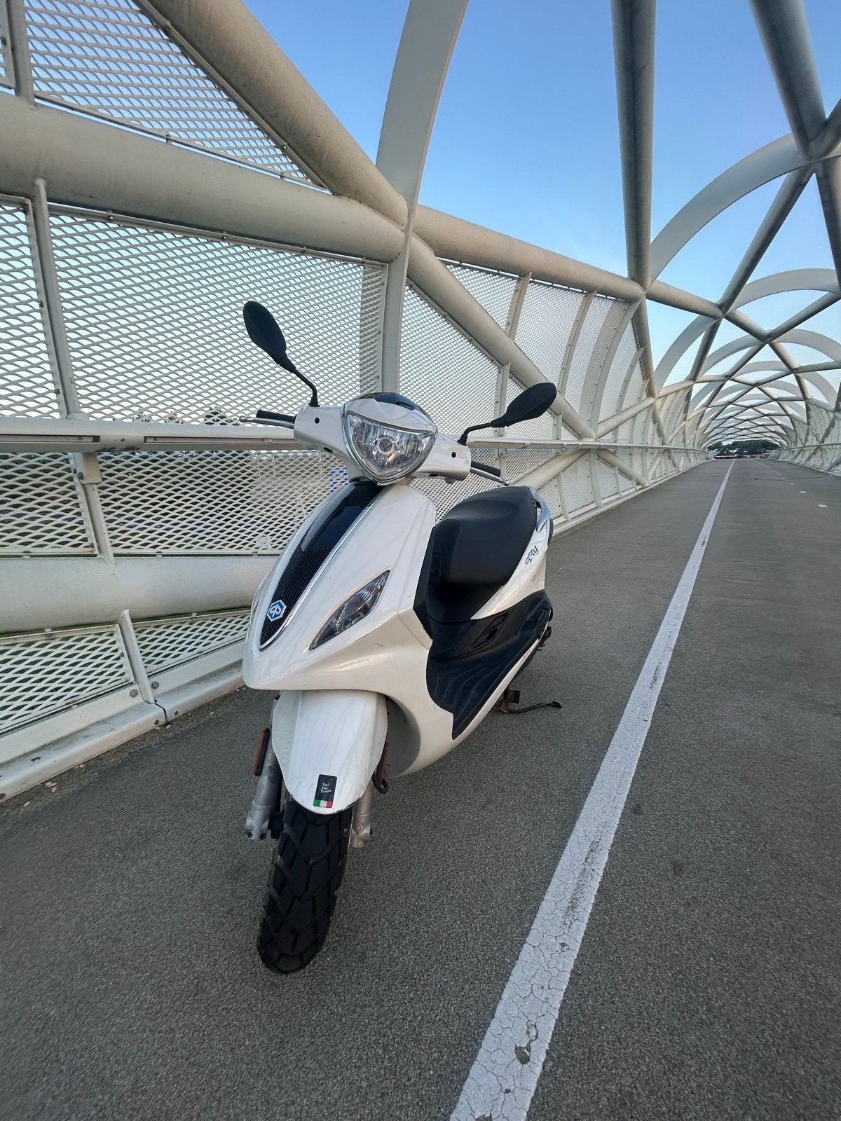 Piaggio Fly 2016 - Loopt 35km/u, Ophalen, Gebruikt, Fly, Benzine