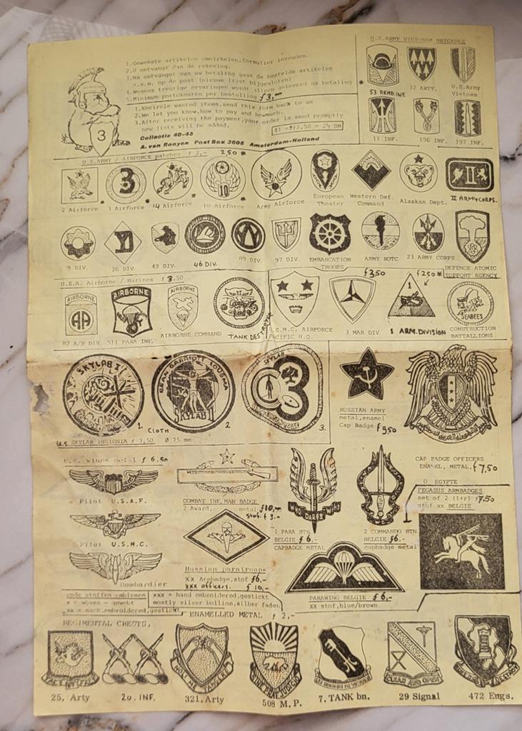 Unieke Vintage Militaria Catalogus / Bestellijst WO2 Embleme, Ophalen of Verzenden, Landmacht, Nederland