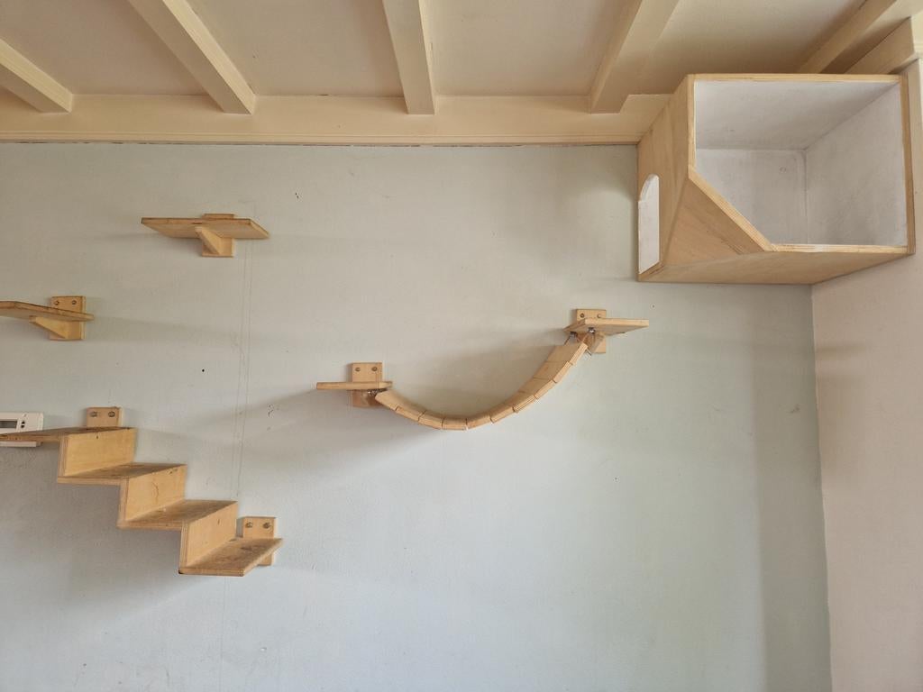 Wandmeubel voor katten, Ophalen