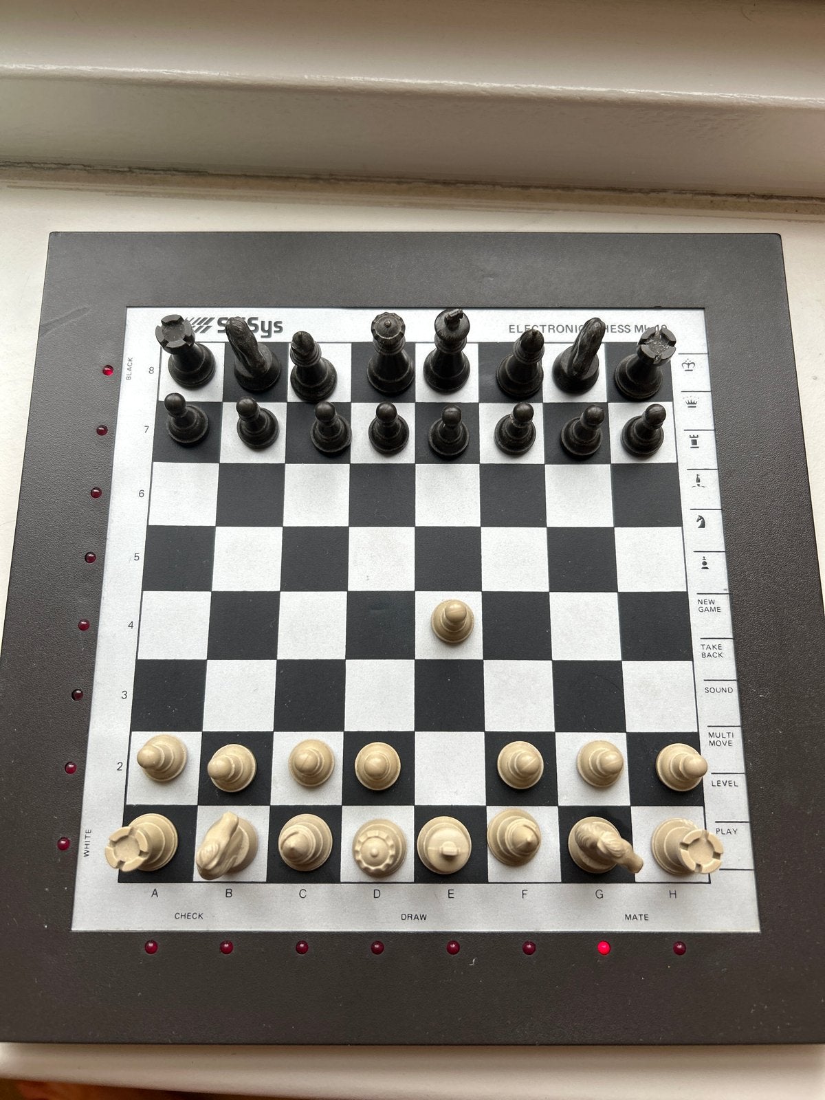 Elektronisch Schaakspel - Saitek Electronic Chess Mk 10, Hobby en Vrije tijd, Ophalen of Verzenden, Gebruikt, Schaken