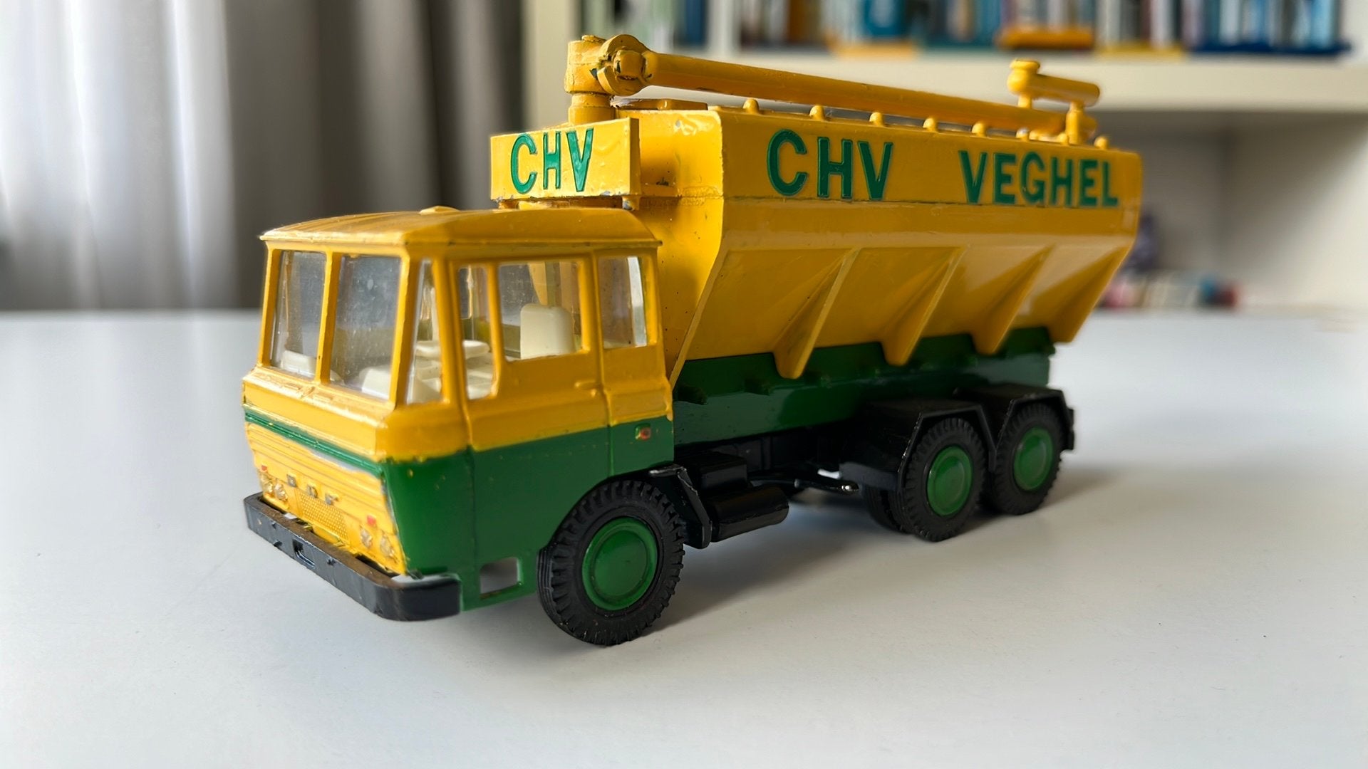 Lion Car DAF 2600 bulkwagen van CHV uit Veghel code 3, Hobby en Vrije tijd, Ophalen of Verzenden, Nieuw, Bus of Vrachtwagen, Lion Toys