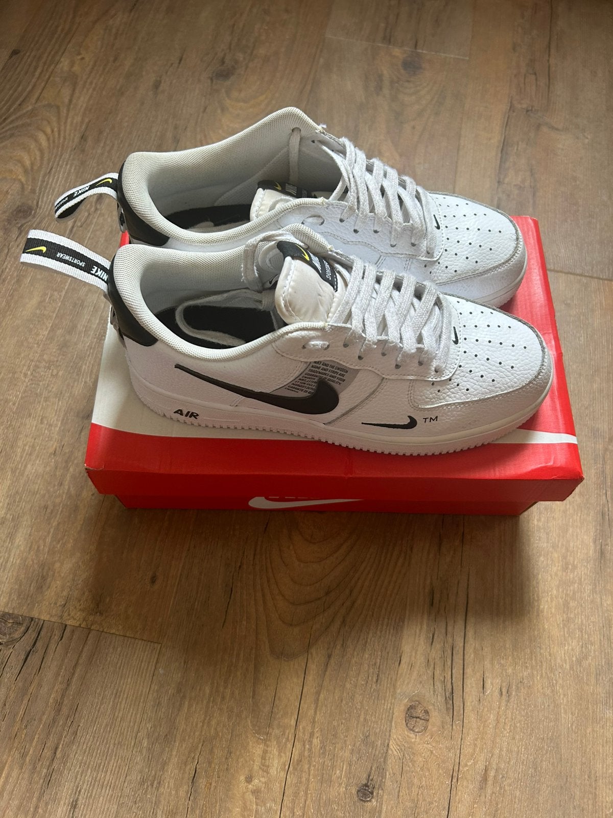 Nike Air Force 1 sneaker, Ophalen of Verzenden, Zo goed als nieuw, Wit