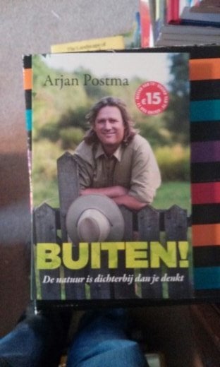 Boek - 149 - Buiten! - Arjan Postma, Ophalen of Verzenden, Zo goed als nieuw