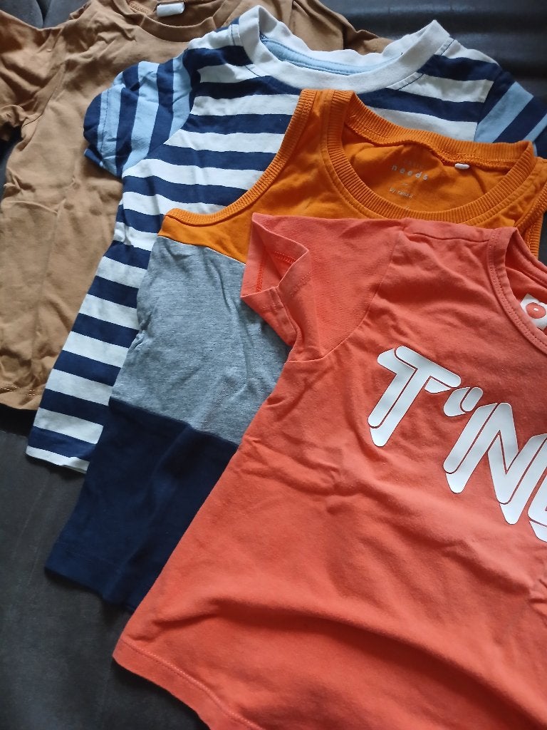 Kledingpakket voor jongens: shirts en korte broeken, Kinderen en Baby's, Babykleding | Maat 86, Ophalen of Verzenden, Gebruikt