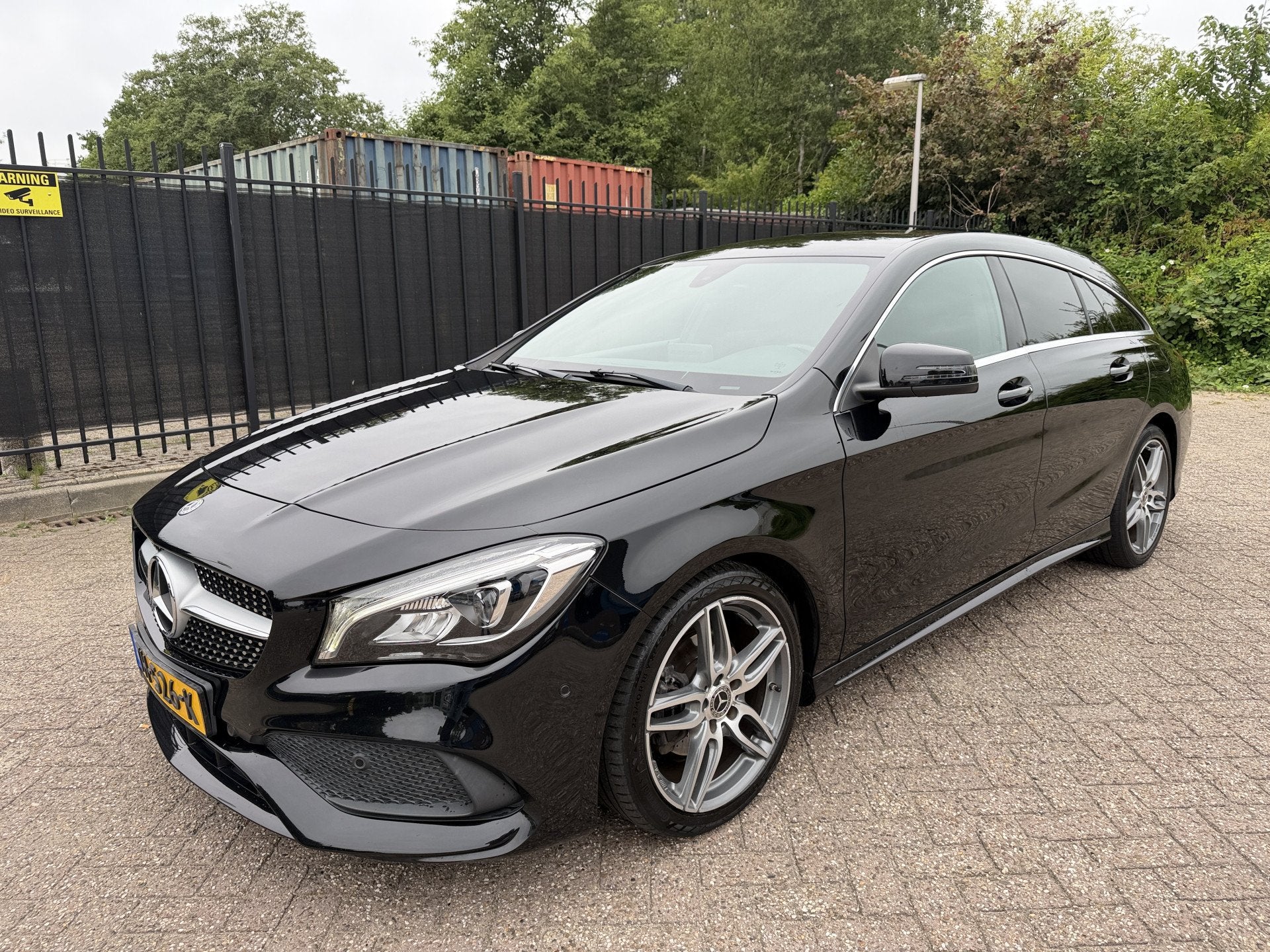 Mercedes-Benz CLA-Klasse Shooting Brake 200 d Business Solut, Auto's, CLA, 136 pk, Gebruikt, 4 cilinders