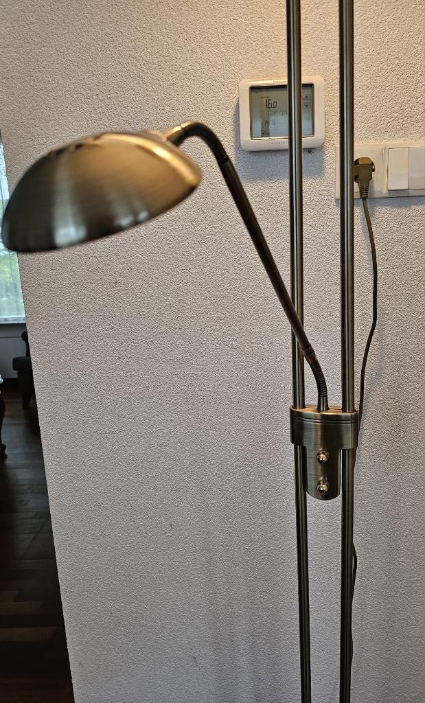 Staande lamp, Ophalen, Gebruikt, Klassiek, Metaal