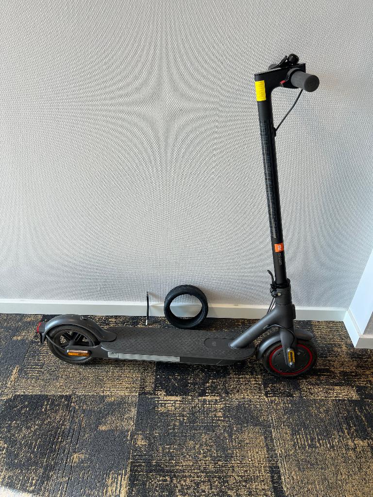 Xiaomi M365 Elektrische Step – 25 km/u – Opvouwbaar – Zwart, Fietsen en Brommers, Steps, Gebruikt, Elektrische step (E-scooter)