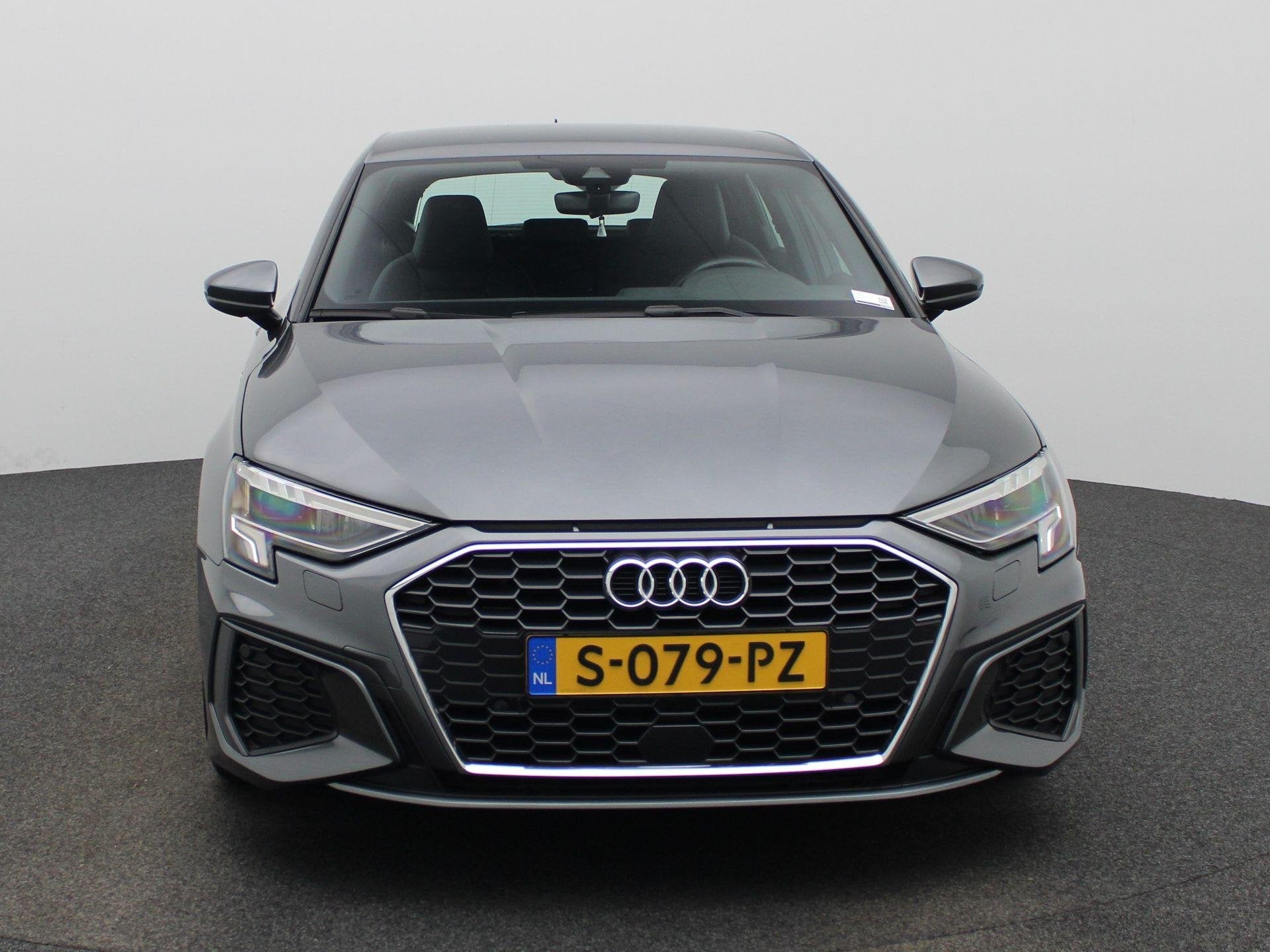 Audi A3 Sportback 30 TFSI S edition 110 PK | S-line | Automa, Auto's, 12 maanden, Gebruikt, Leder en Stof, Origineel Nederlands